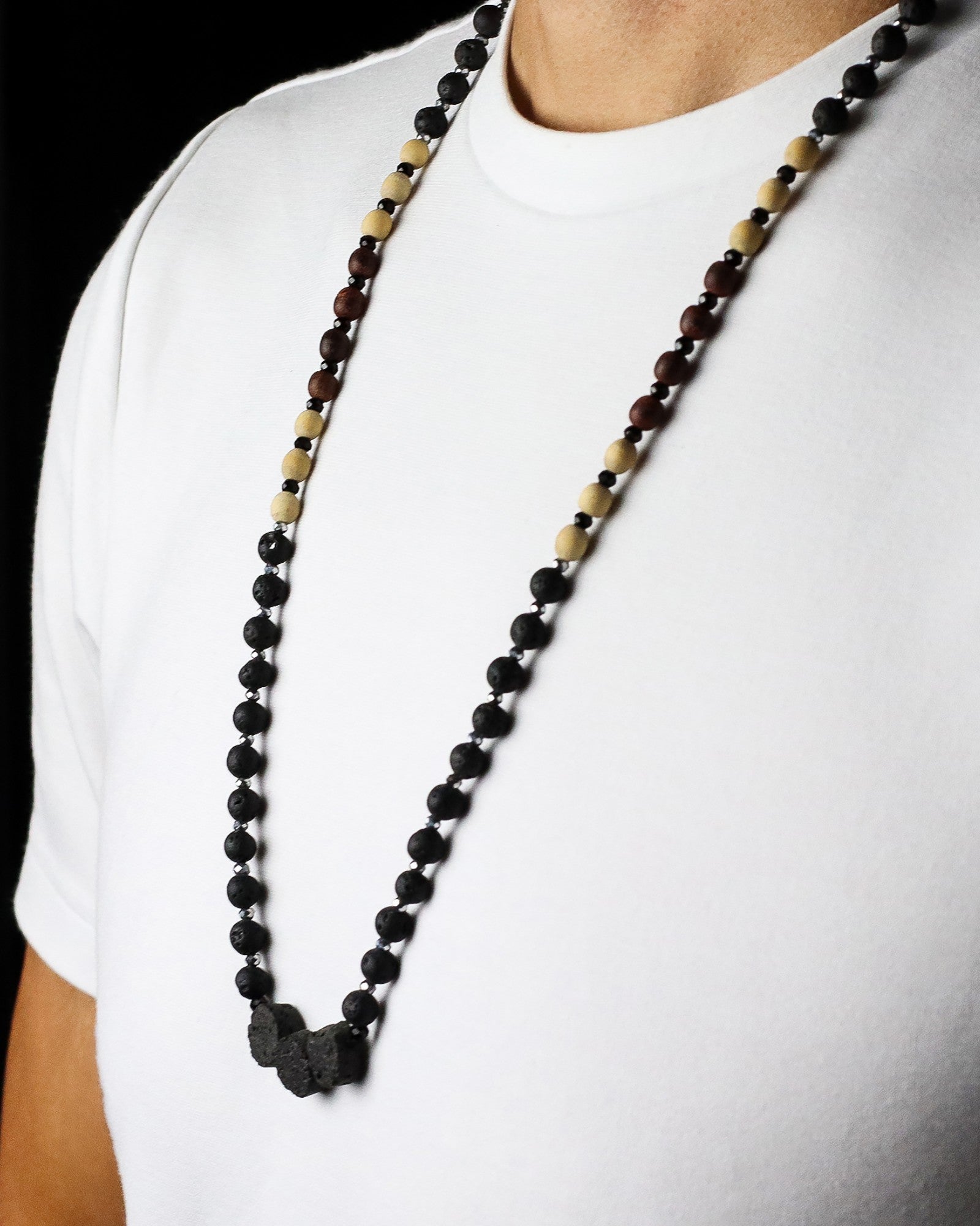 Naszyjnik Esencja Wulkanu – Związek z Naturą