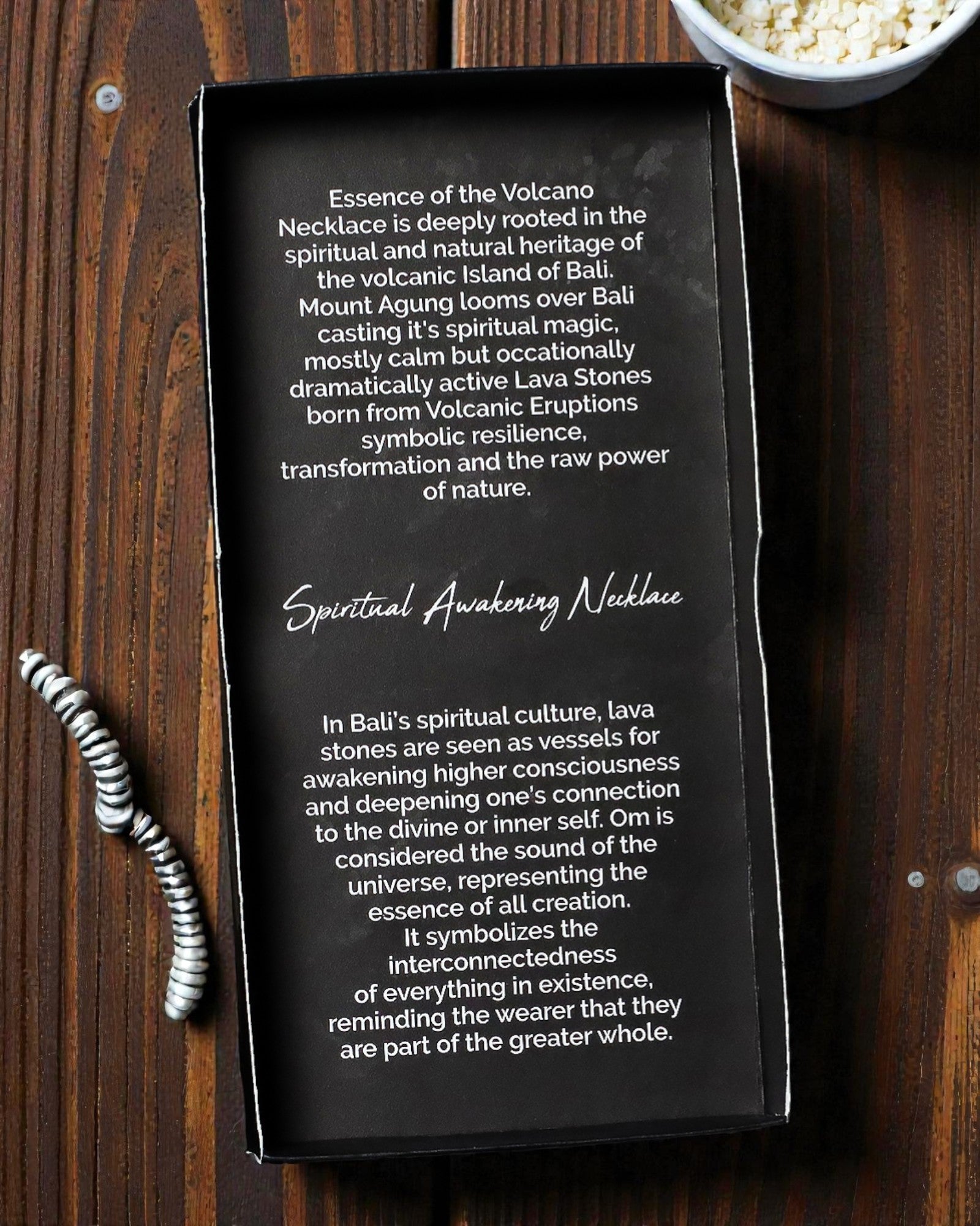 Colier Esența Vulcanului – Trezire spirituală