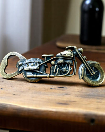 Deschizător de sticle în formă de motocicletă - personalizare cu gravură pentru cadou
