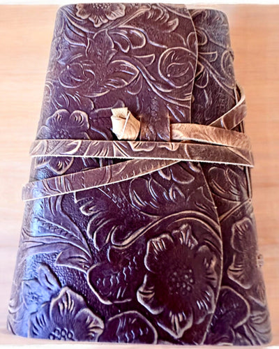 Notatnik Premium din Piele „Eleganța Naturii” - 200 de pagini, 120g, caiet, caiet de schițe, 2 culori la alegere, personalizare cu gravură