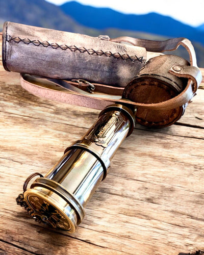 Lunetă Premium „Voyager” cu Lunetă Gravată și Etui din Piele Naturală, posibilitate de personalizare cu gravură pentru cadou