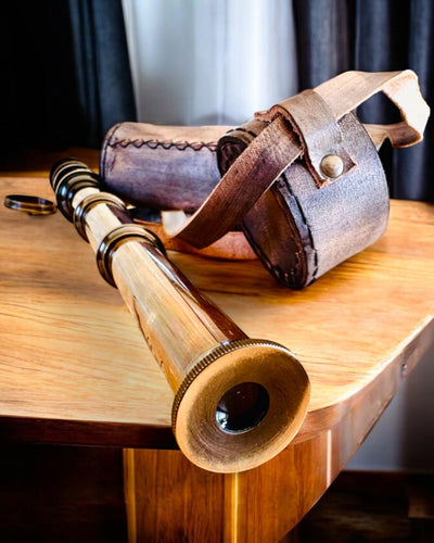 Lunetă Premium „Voyager” cu Lunetă Gravată și Etui din Piele Naturală, posibilitate de personalizare cu gravură pentru cadou