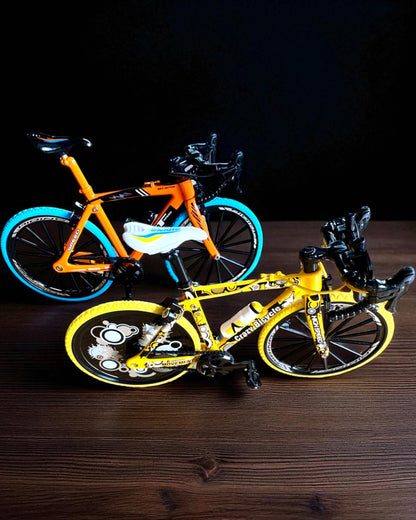 Miniaturowy Model metalowy Rower Kolekcjonerski "Speed Rider 1.2" – personalizacja grawerem na prezent, 2 warianty kolorystyczne