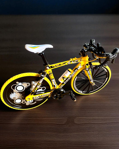 Miniaturowy Model metalowy Rower Kolekcjonerski "Speed Rider 1.2" – personalizacja grawerem na prezent, 2 warianty kolorystyczne