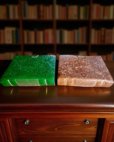 Notatnik din piele vintage „Floralis” – manual embosat, 400 de pagini, posibilitate de gravare, 2 variante