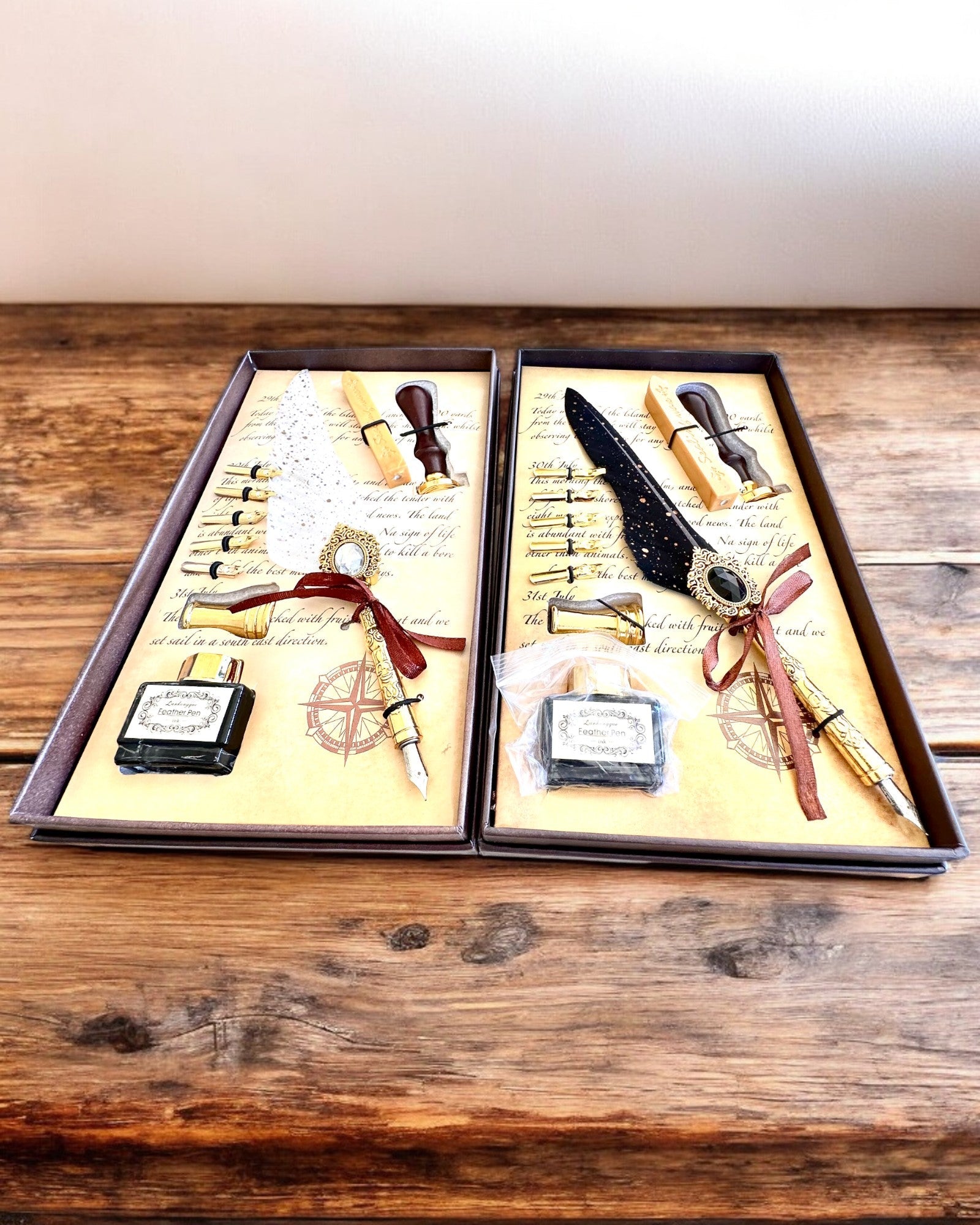 Set Caligrafic „Eleganța în Practică” cu Opțiune de Gravare, pentru cadou. 2 variante de culoare disponibile