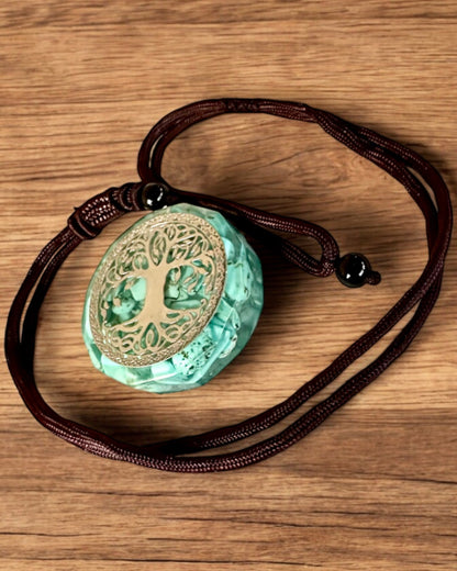 Amulet „Drzewo Życia” cu turcoaz – Puterea ta personală, colier cadou, personalizare cu gravură