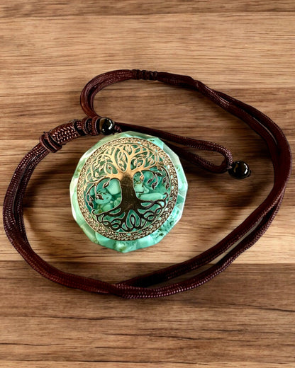 Amulet „Drzewo Życia” cu turcoaz – Puterea ta personală, colier cadou, personalizare cu gravură
