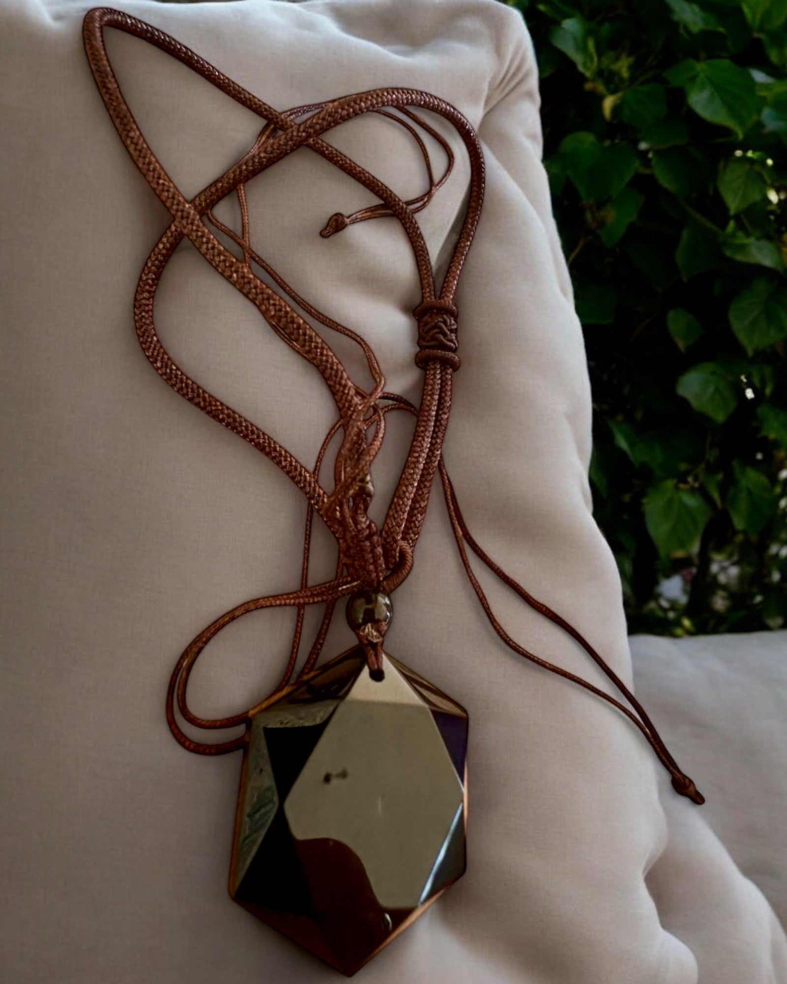 Amulet din obsidian negru „Steaua lui David”, posibilitate de personalizare cu gravură pentru cadou