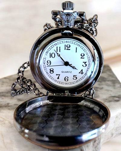 Zegarek Kieszonkowy Róża Nocy, możliwość personalizowania grawerem na prezent