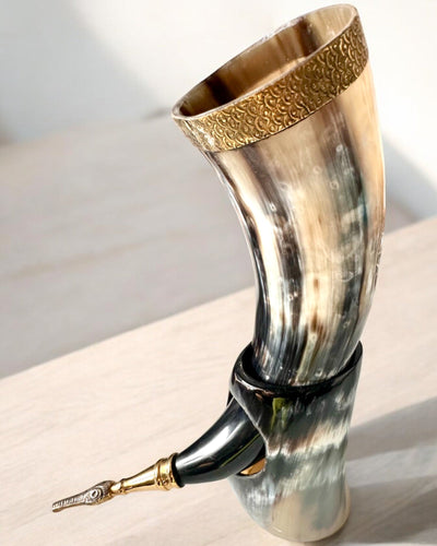 Cana din Corn "Viking Valor" - Gravură Manuală, Calitate Premium - 4 variante disponibile