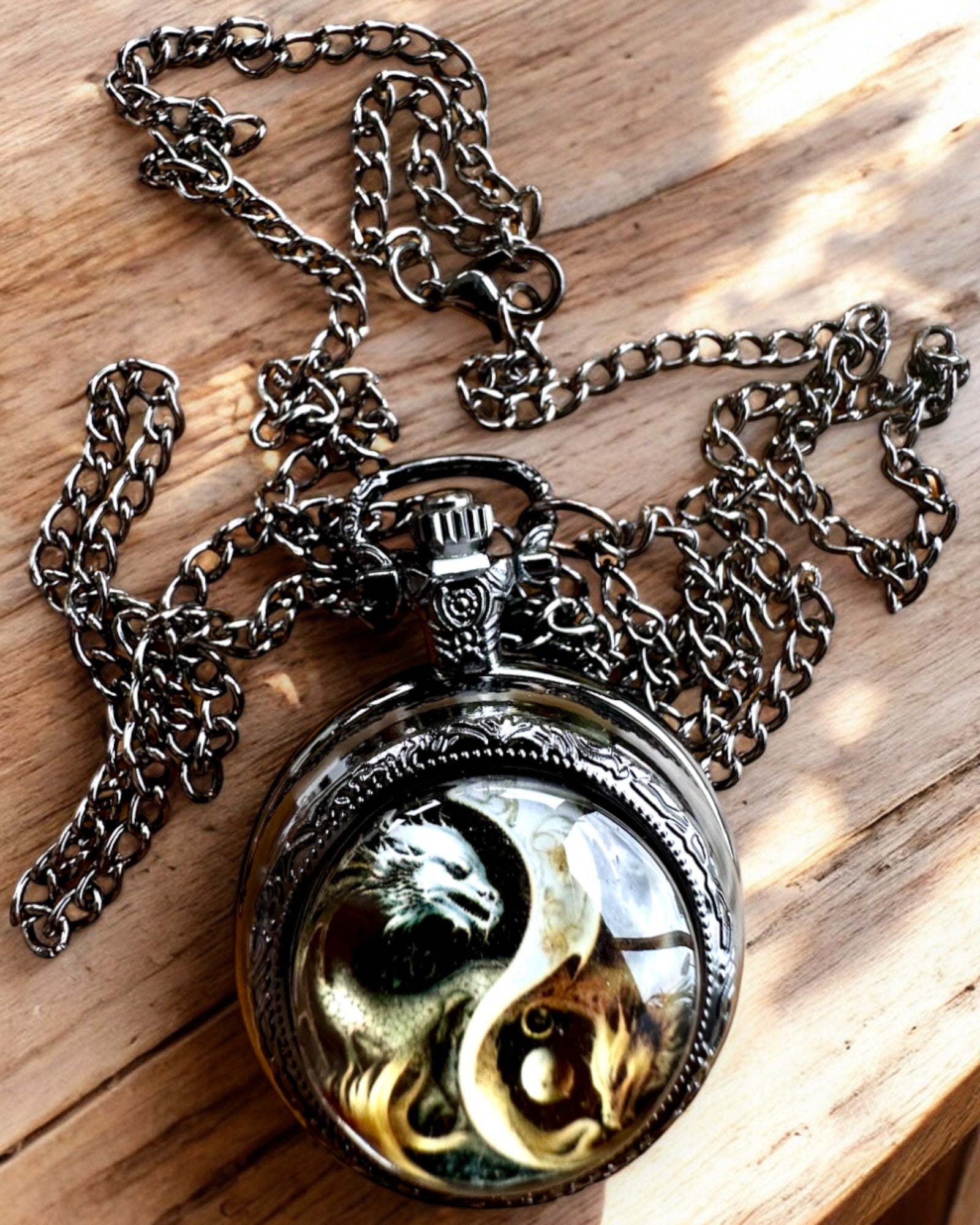 Ceas de buzunar „Cercul Dragonului 2” – un accesoriu elegant cu o notă de magie - personalizare cu gravură pentru cadou