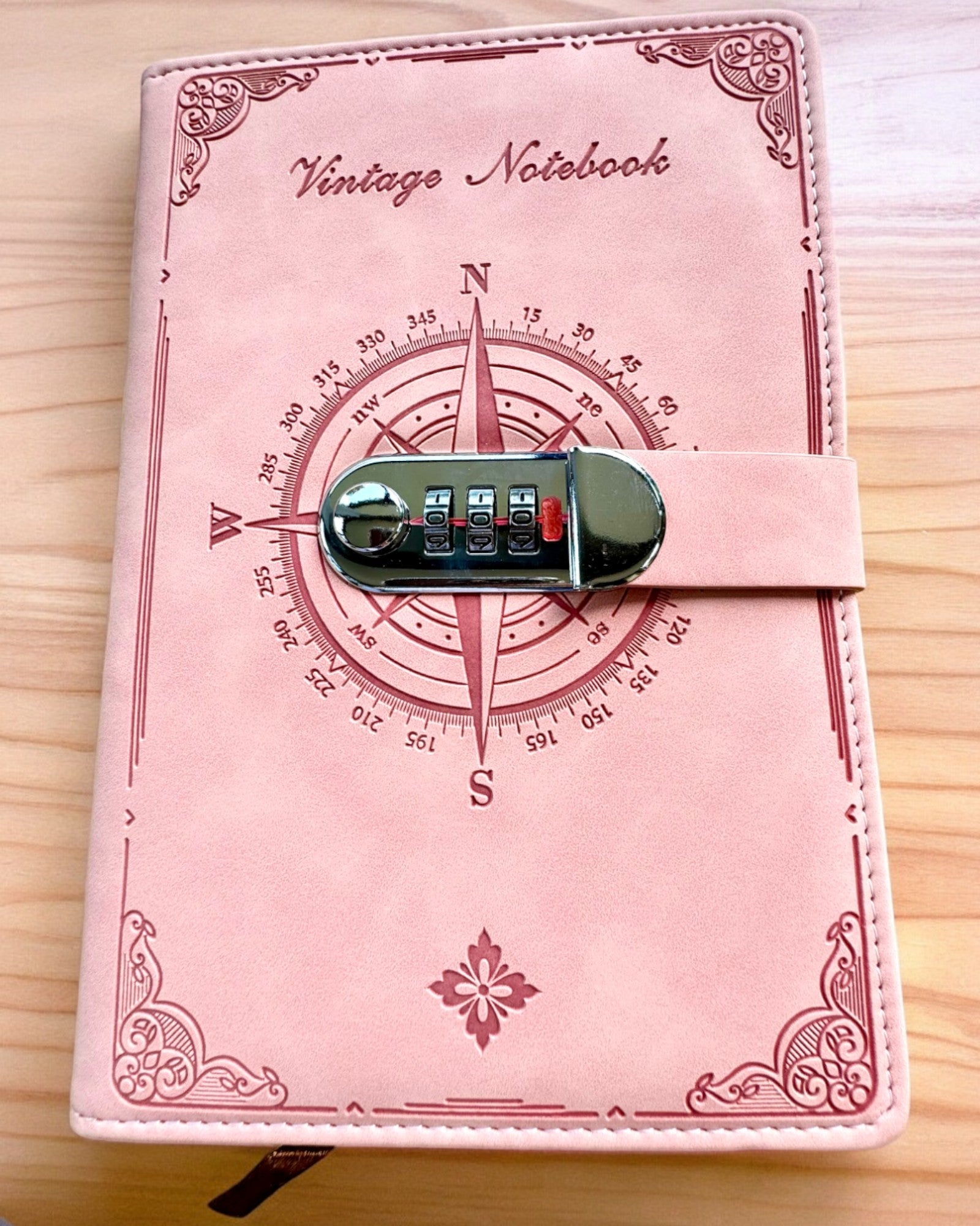 Notatnik Secret A5 Vintage cu blocare prin cod - Alege-ți Stilul, personalizare cu gravură pentru cadou