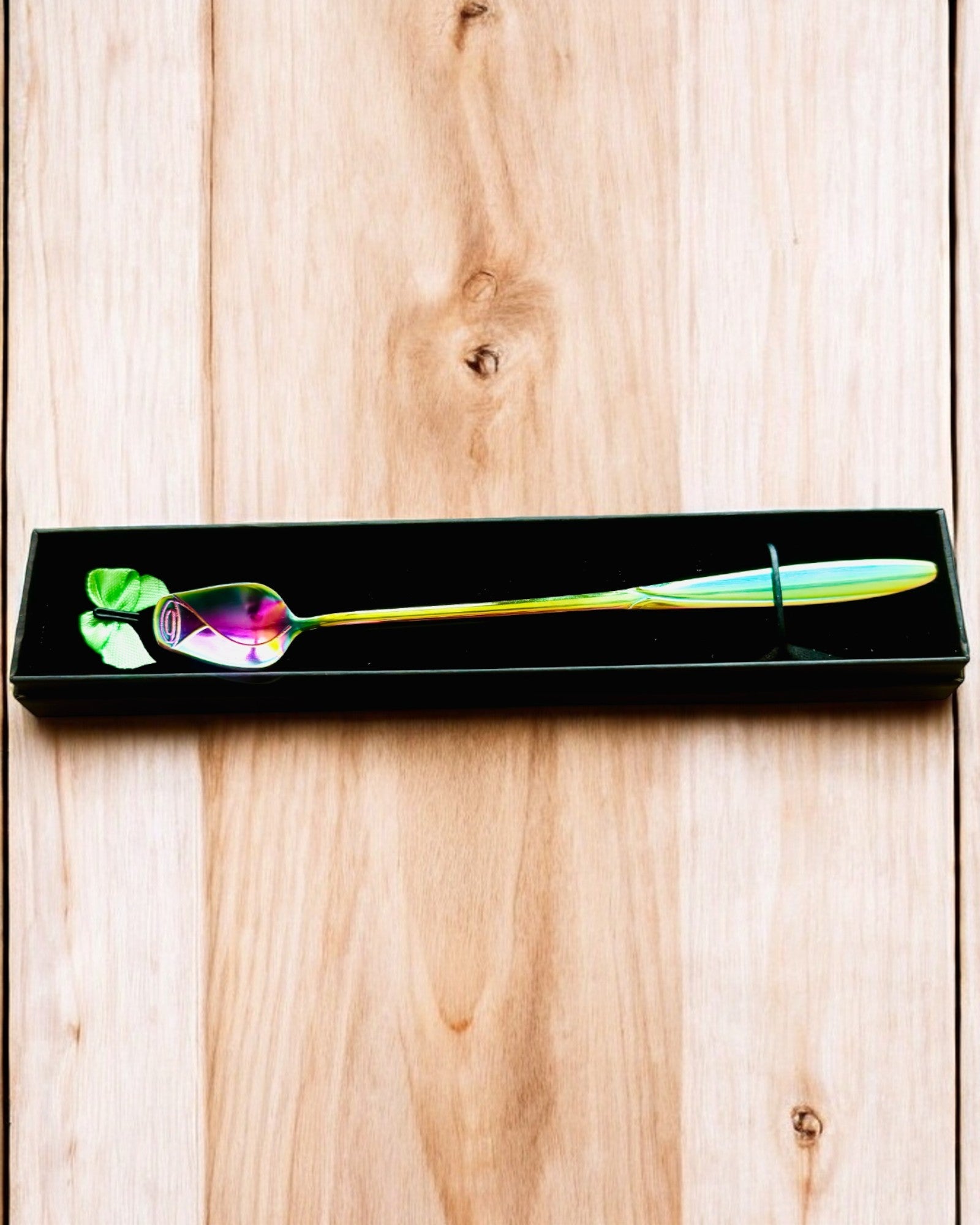 Linguriță Personalizată cu Trandafir cu Opțiune de Gravare pentru cadou - 3 variante de culori disponibile