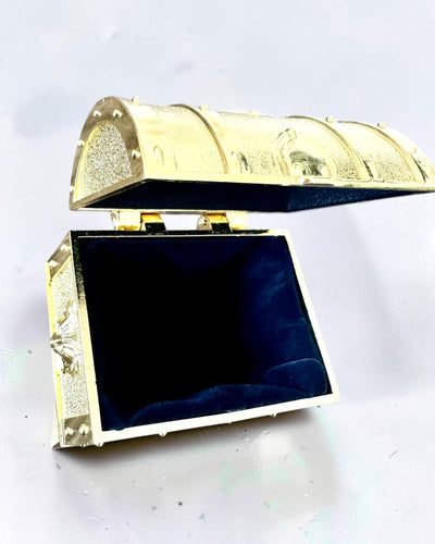 Cufăr de comori metalic retro cu gravură - Casetă argintie 7x5x5 cm