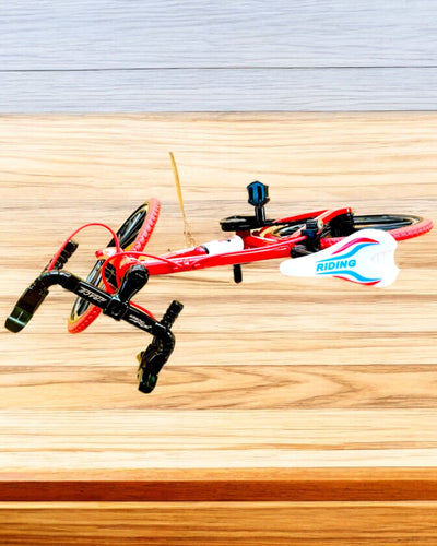 Model Miniatural Metalic Bicicletă Roșie "SpeedMaster" personalizare cu gravură pentru cadou, 2 variante de culori