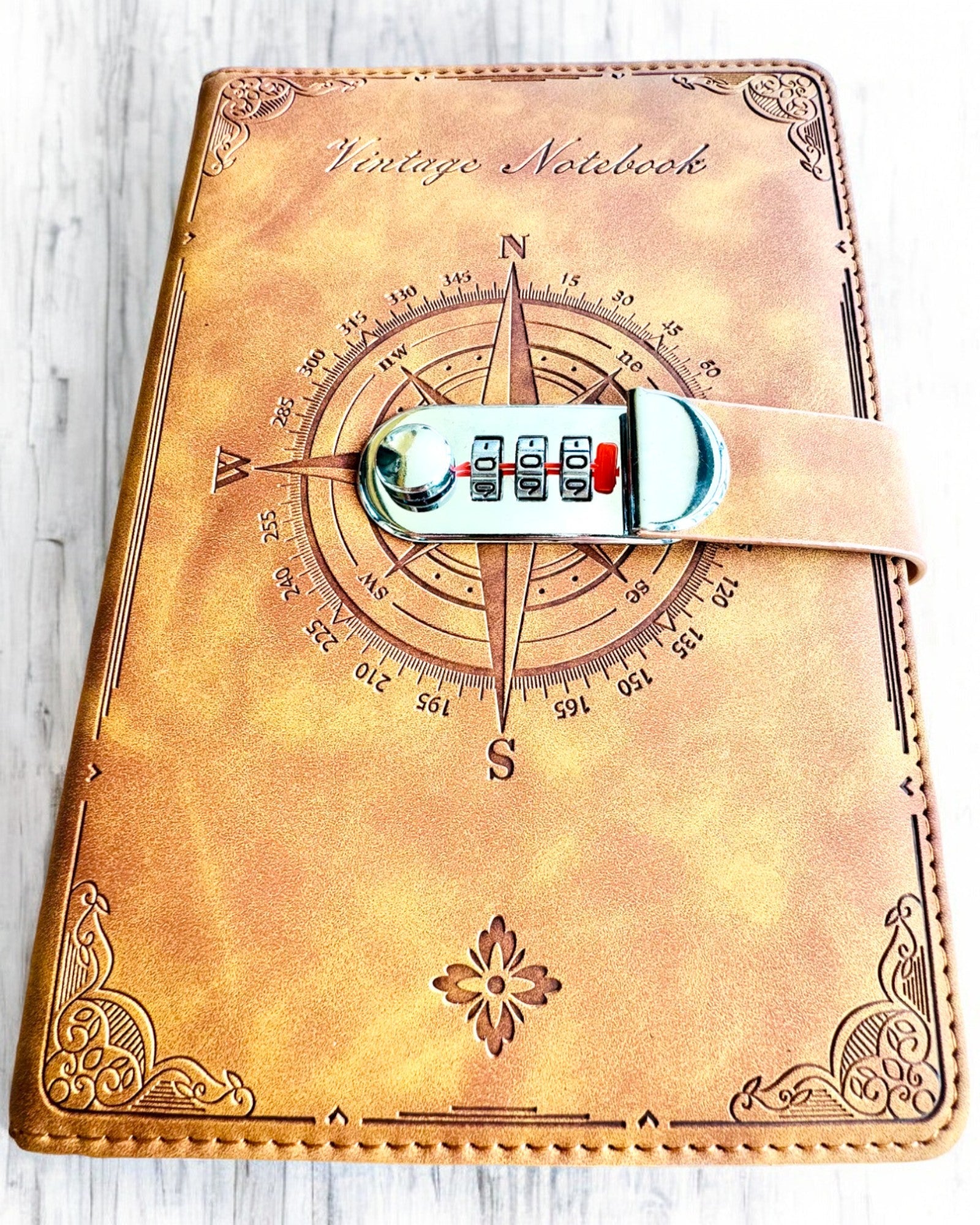 Notatnik Secret A5 Vintage cu blocare prin cod - Alege-ți Stilul, personalizare cu gravură pentru cadou