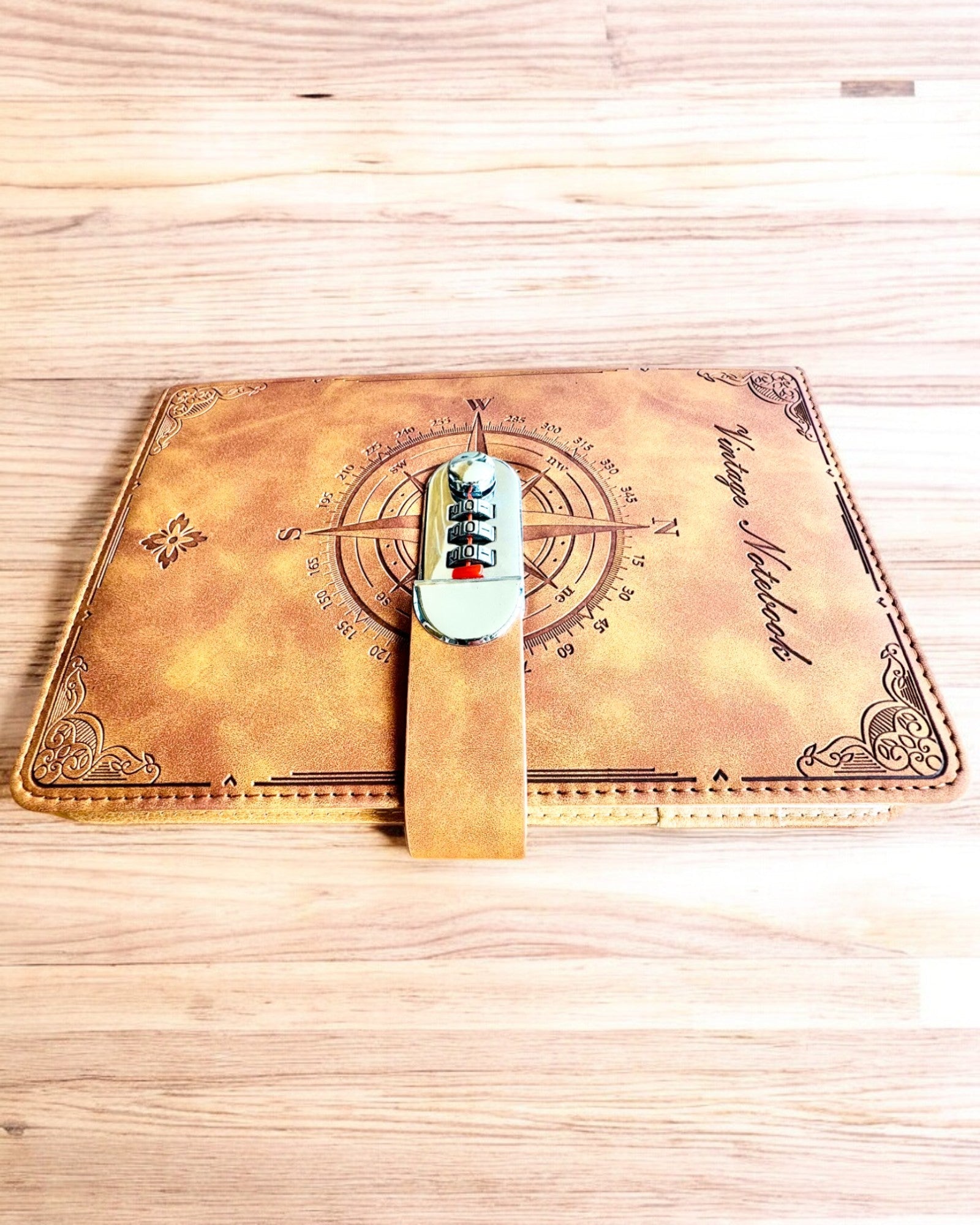 Notatnik Secret A5 Vintage cu blocare prin cod - Alege-ți Stilul, personalizare cu gravură pentru cadou
