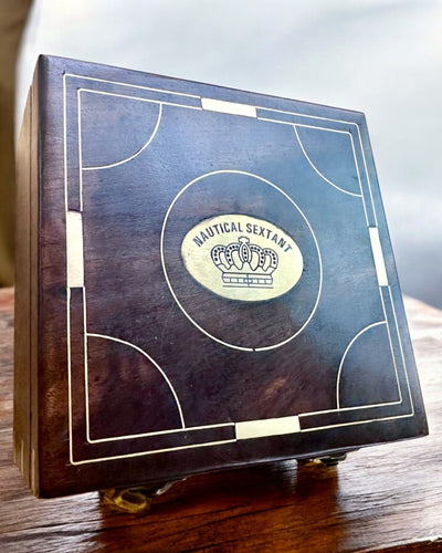 Cutie Mare din Lemn pentru Sextant sau Busolă Premium „Mariner's Legacy” cu Posibilitate de Gravare