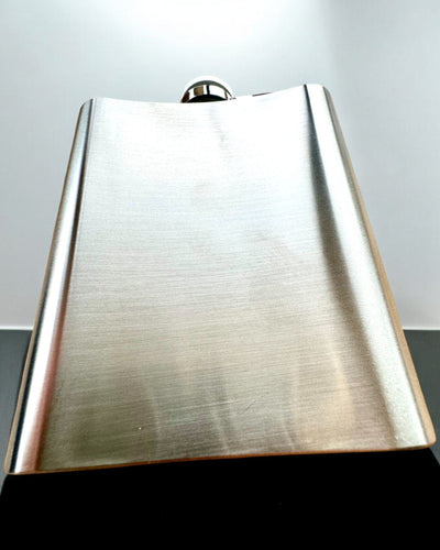 Bizon Flask – Stylowa Piersiówka z Motywem Bizona - możliwość personalizacji grawerem na prezent