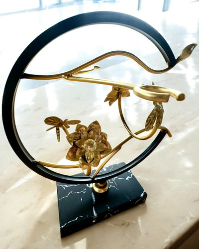 Suport „Elegancki Owad” - pentru sticlă de vin și pahare, înălțime 33 cm, posibilitate de personalizare cu gravură pentru cadou