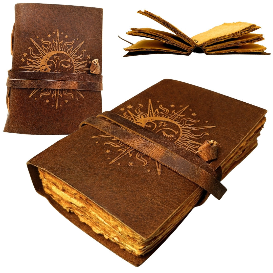 Jurnal din piele vintage, 200 de pagini, cu gravură - Soarele și Luna - piele naturală de bivol - ideal pentru cadou - 18x13 cm - jurnal elegant cu hârtie de 150 GSM