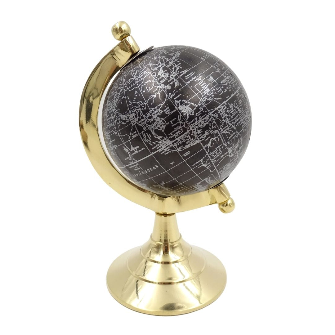 Globus Dekoracyjny Black & Gold z Możliwością Personalizacji Graweru – Elegancki Dodatek na Prezent, Wysokość 20 cm, Mosiężna Podstawa, Czarna Mapa z Srebrnymi Napisami
