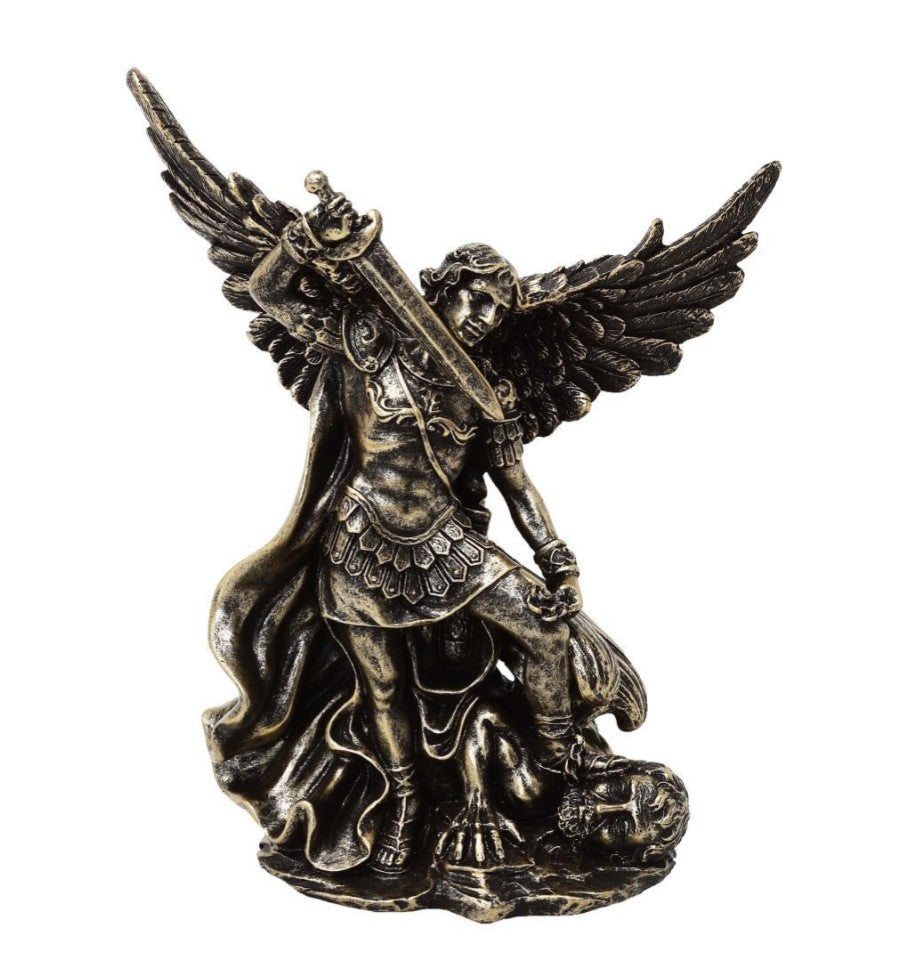 Figurină Sfântul Mihail luptând cu dragonul, din poliresină, 13,5 cm, cu posibilitate de personalizare prin gravură