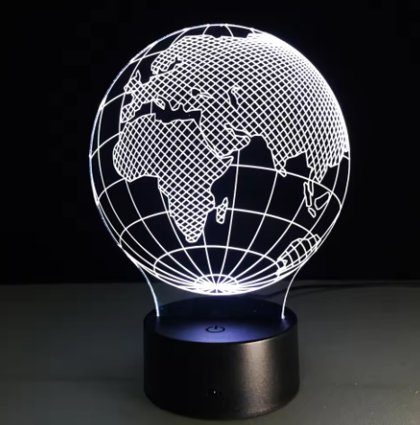 Lampă LED Glob, cu 7 culori de lumină, posibilitate de personalizare prin gravură, cadou ideal pentru călători, înălțime 17 cm, cablu USB