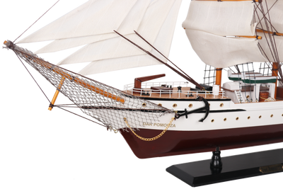 Model de velier Dar Pomorza 80cm, personalizabil prin gravură