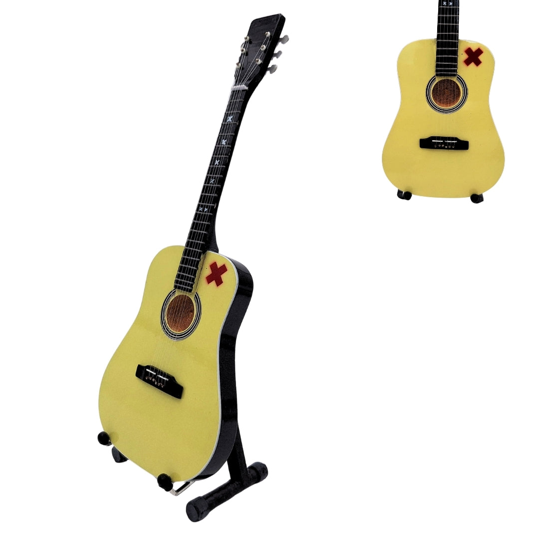 Mini chitară Ed Sheeran 27,5 cm din mahon, cu posibilitate de personalizare prin gravură