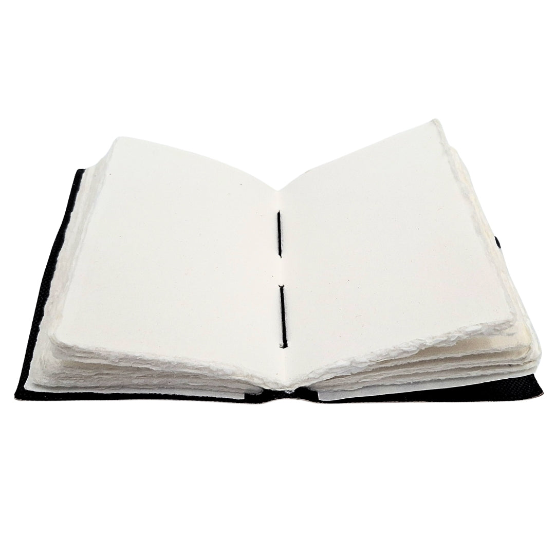 Notes Skórzany Słońce i Księżyc Ozdobny 200 stron z możliwością personalizacji grawerem, granatowy, wykonany z koziej skóry, idealny na prezent