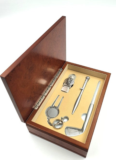 Set cadou personalizabil pentru iubitorii de golf