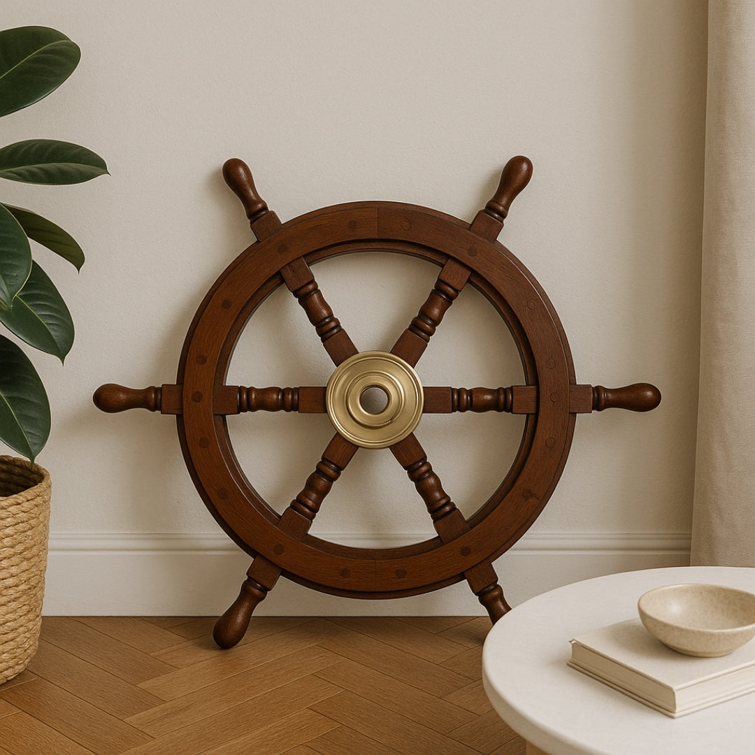 Roată de cârmă din lemn 45 cm cu centru din alamă - gravură personalizată - decorațiune marinărească retro pentru cadou pentru un navigator sau un iubitor al mării
