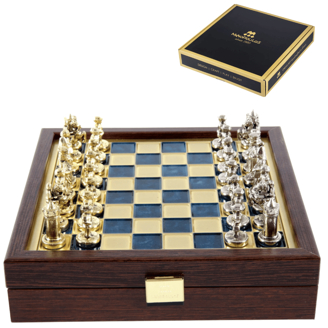Șah elegant din alamă premium 20x20cm Bizanț, cu gravură personalizată - cadou ideal pentru șahist și iubitor de istorie - piese realizate manual, cu finisaj auriu și argintiu