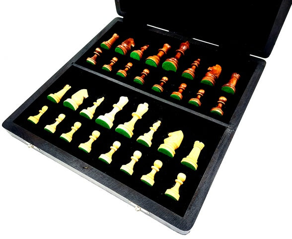 Set de șah elegant din lemn și metal, 33x33cm, cu posibilitate de personalizare prin gravură
