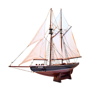 Model de goeletă Bluenose de 78 cm cu gravură - decorațiune marină elegantă din lemn, cadou pentru pasionații de navigație și istorie maritimă, cu vele naturale