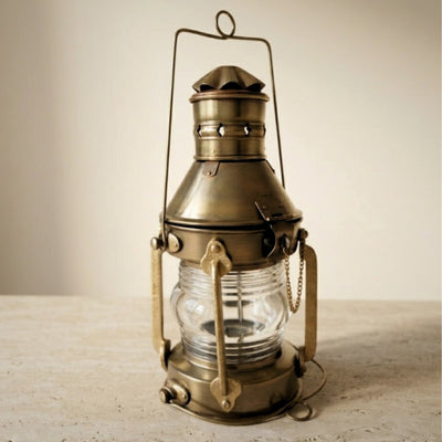 Lampă marinărească metalică retro 34cm, cu posibilitate de personalizare prin gravură, în culoarea alamei învechite