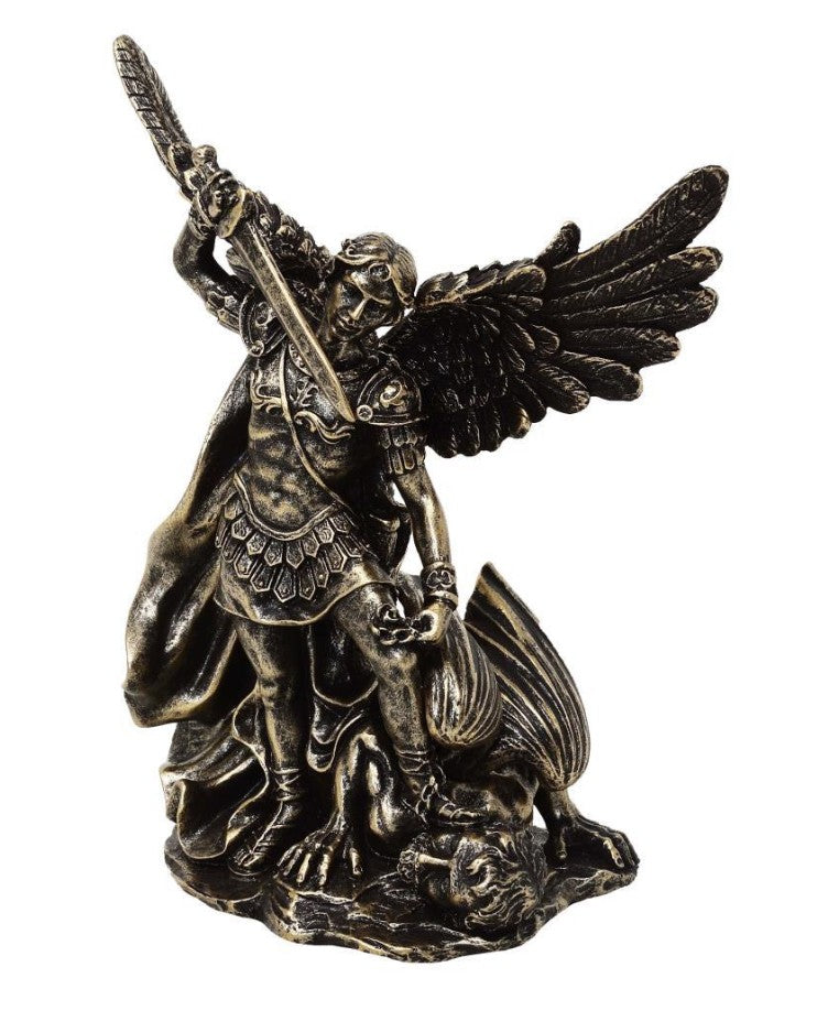 Figurină Sfântul Mihail luptând cu dragonul, din poliresină, 13,5 cm, cu posibilitate de personalizare prin gravură
