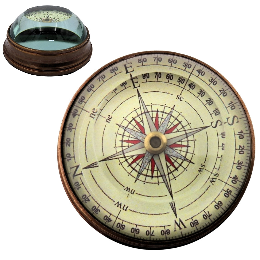 Busolă lenticulară stilată din alamă și sticlă, cu posibilitate de personalizare prin gravură - gadget retro pentru birou, cadou ideal pentru călător - diametru 6,3 cm, înălțime 3 cm, culoare bej, roșu și negru
