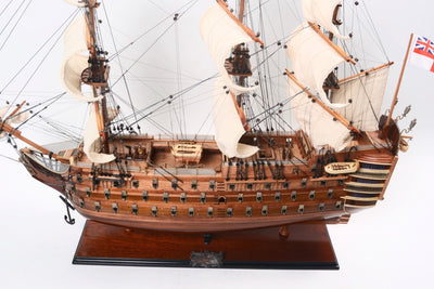 Model exclusivist de velier HMS Victory VIC80R