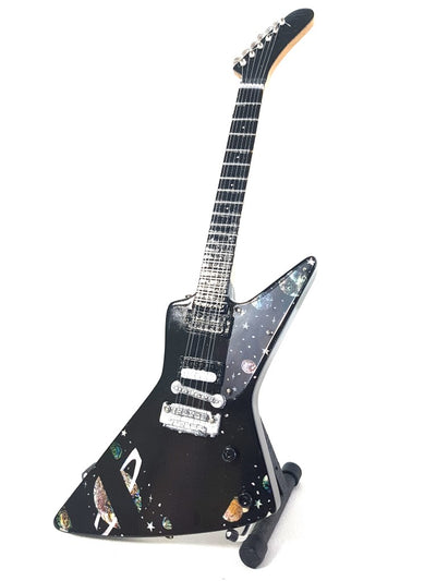 Mini chitară în stil Scorpions Matthias Jabs MGT-7818