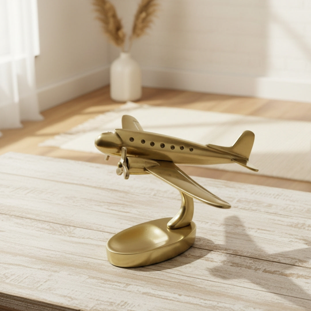 Model mare de avion bimotor din metal, cu posibilitate de personalizare prin gravură, auriu, 19,5 x 16,5 x 29 cm