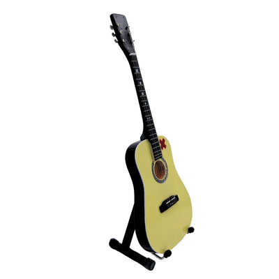 Mini chitară Ed Sheeran 27,5 cm din mahon, cu posibilitate de personalizare prin gravură