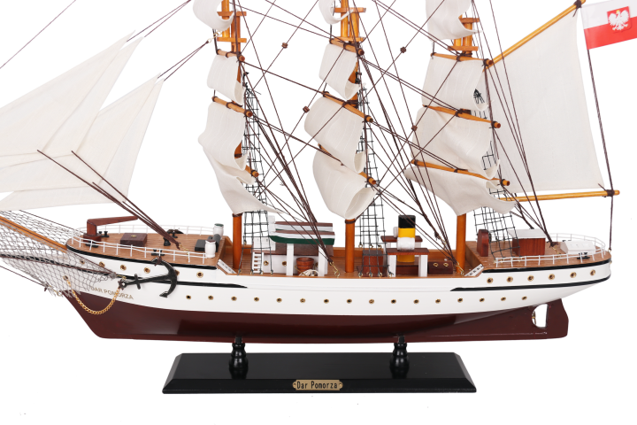 Model de velier Dar Pomorza 80cm, personalizabil prin gravură