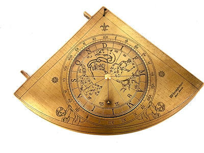 Cadran solar Gunter H39 din alamă, cu bază din lemn, posibilitate de personalizare prin gravură, cadou ideal pentru pasionații de astronomie, înălțime 17 cm, ambalaj de cadou elegant