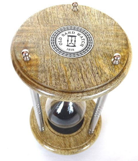 Clepsidră din alamă și lemn, 10 min, cu gravură - cadou elegant de culoare neagră, înălțime 25 cm, realizată din metal, sticlă și lemn de mango