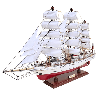 Model exclusiv al velierului Dar Młodzieży XXL 71 cm, posibilitate de personalizare prin gravură
