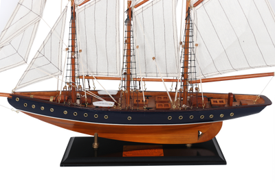 Model de goeletă Atlantic 72cm - replică a navei legendare, personalizabilă prin gravură - cadou ideal pentru iubitorii de navigație - realizat din lemn, cu vele din material textil