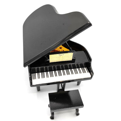 Mini pian cu posibilitate de personalizare prin gravură, negru, realizat manual din lemn de balsa, scara 1:10, ideal pentru cadou pentru pianiști și iubitori de muzică, înălțime 8 cm